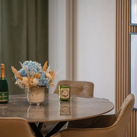 Beatrice In Odyssey Pool & Spa-parking Appartamento *