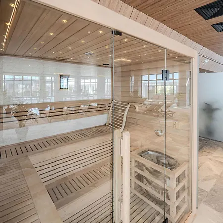 Beatrice In Odyssey Pool & Spa-parking *