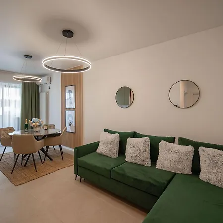 Beatrice In Odyssey Pool & Spa-parking * Mamaia